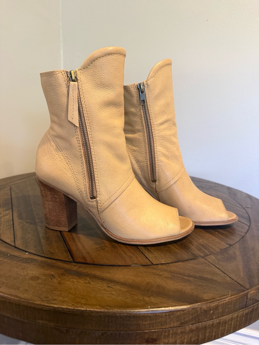 Matisse Beige Peep-Toe Leather Ankle Boots